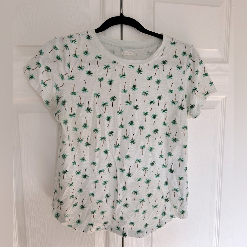 Old Navy Basic Palm Tree Shirt - XS - EUC